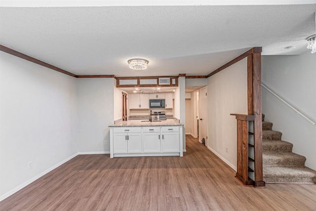 4643 Country Creek Drive 1090, Dallas, TX 75236