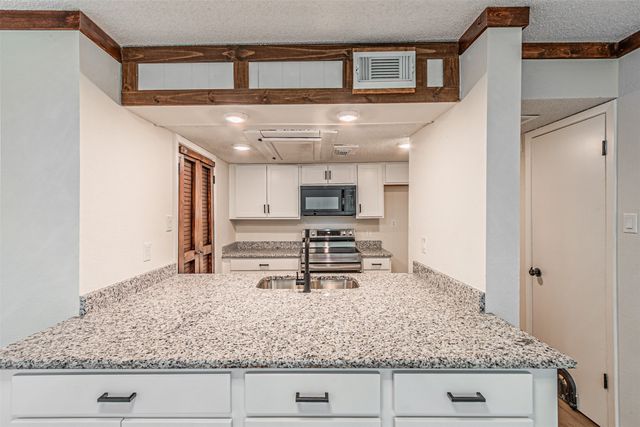 4643 Country Creek Drive 1090, Dallas, TX 75236