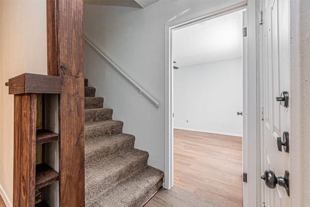 4643 Country Creek Drive 1090, Dallas, TX 75236