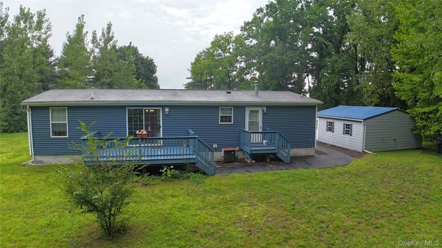 64 Airport Road, Accord, NY 12404