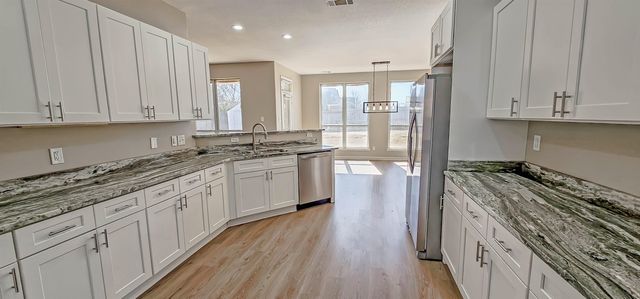 5283 BEAGLE TRL, Bartlett, TN 38002