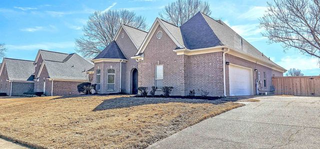 5283 BEAGLE TRL, Bartlett, TN 38002
