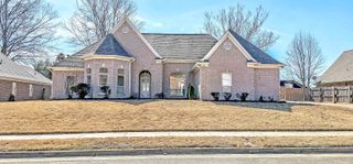 5283 BEAGLE TRL, Bartlett, TN 38002