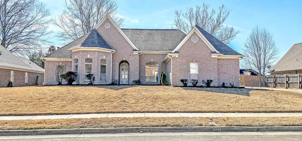 5283 BEAGLE TRL, Bartlett, TN 38002