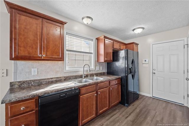 521 Fairfield Circle, Raeford, NC 28376