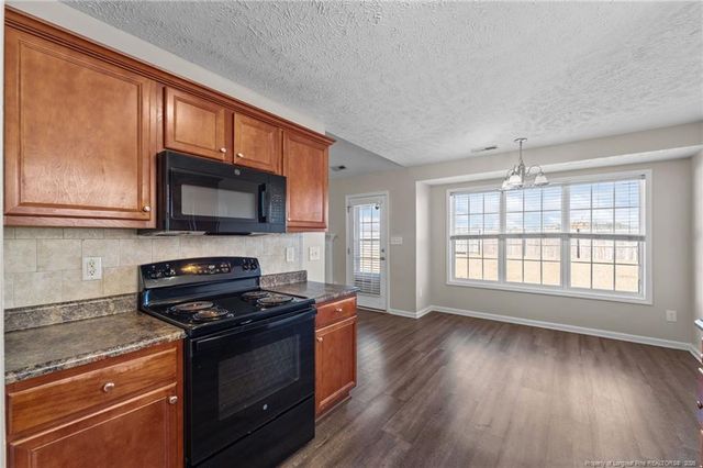 521 Fairfield Circle, Raeford, NC 28376