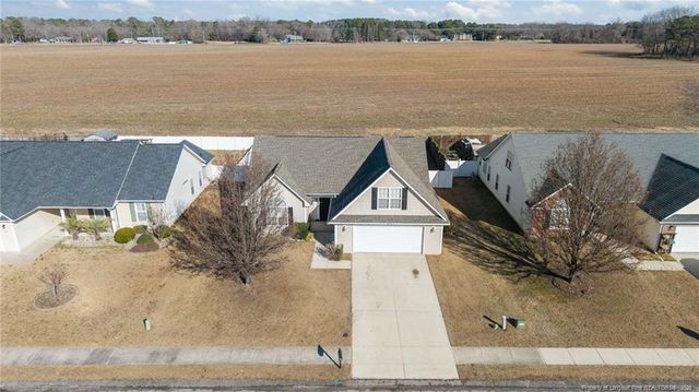 521 Fairfield Circle, Raeford, NC 28376