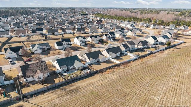 521 Fairfield Circle, Raeford, NC 28376