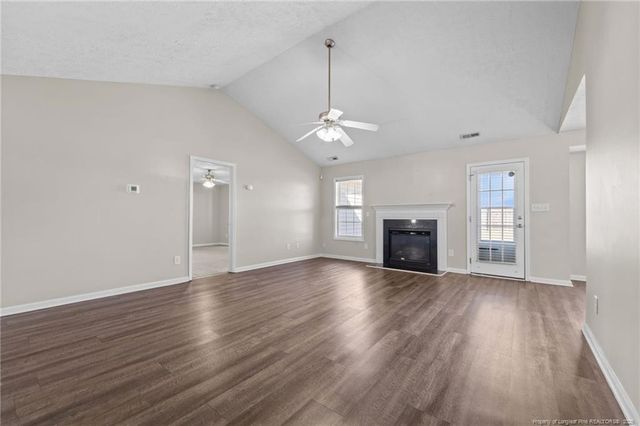 521 Fairfield Circle, Raeford, NC 28376