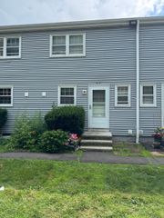 617 Millville Avenue APT 8-3, Naugatuck, CT 06770