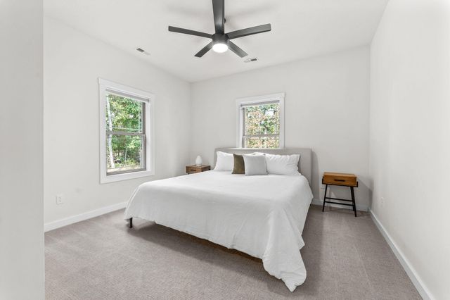 5679 State Highway Bb, Seymour, MO 65746