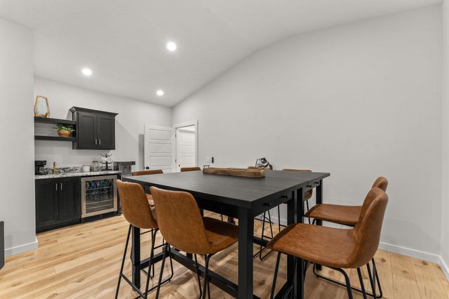 5679 State Highway Bb, Seymour, MO 65746