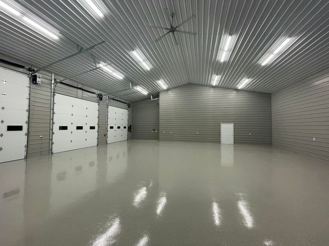 5679 State Highway Bb, Seymour, MO 65746