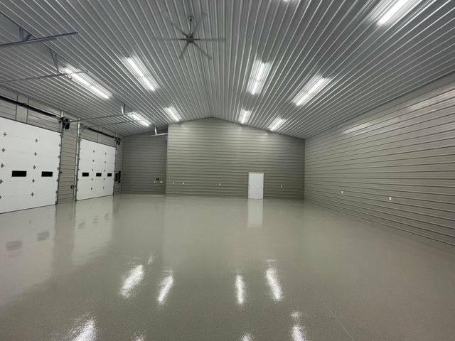 5679 State Highway Bb, Seymour, MO 65746