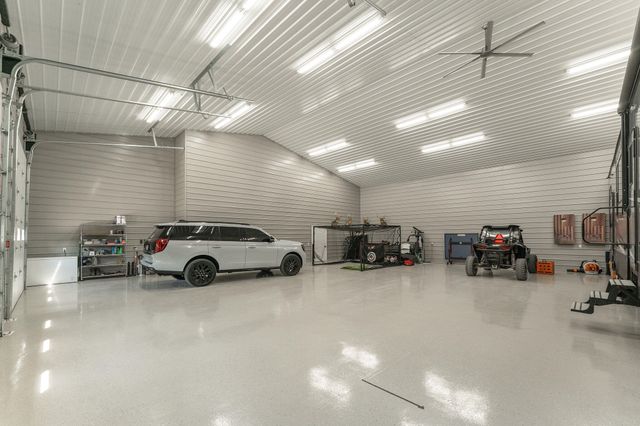 5679 State Highway Bb, Seymour, MO 65746