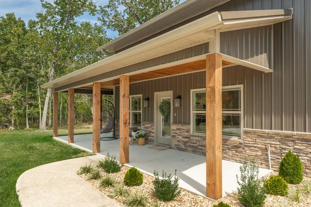 5679 State Highway Bb, Seymour, MO 65746