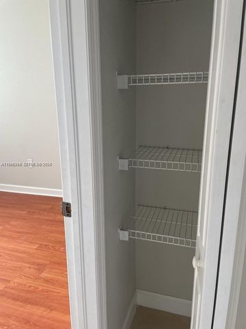 1663 SE 29th St 206, Homestead, FL 33035