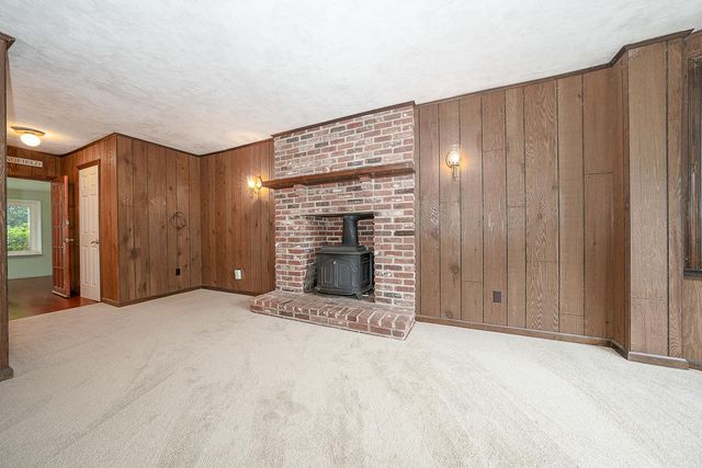 11 CURTIS RD, Springfield, PA 19064