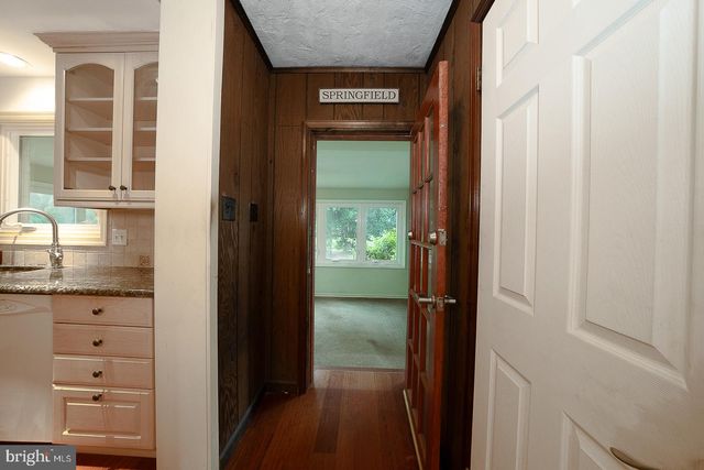 11 CURTIS RD, Springfield, PA 19064