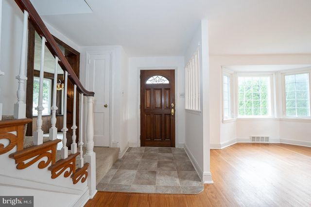 11 CURTIS RD, Springfield, PA 19064