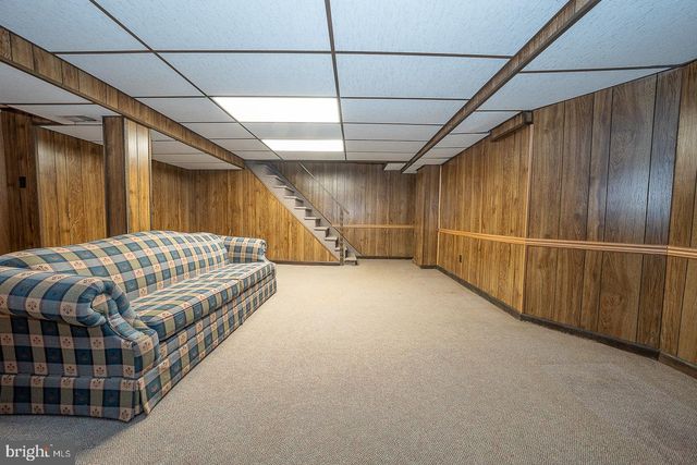 11 CURTIS RD, Springfield, PA 19064
