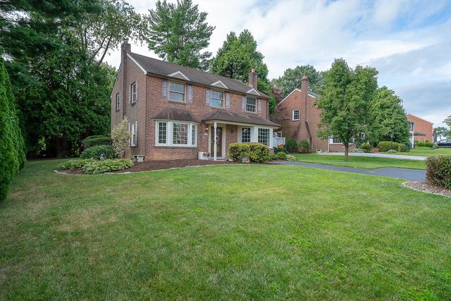 11 CURTIS RD, Springfield, PA 19064