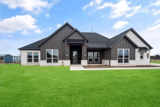 2928 County Road 1110, Celeste, TX 75423