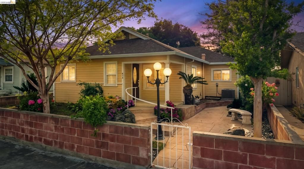 Image 1 of property listing at 413 Landis Ave, Oakley, CA 94561