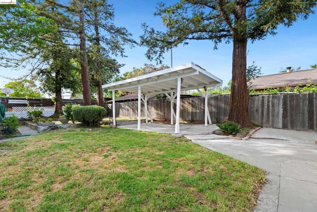 Image 28 of property listing at 413 Landis Ave, Oakley, CA 94561