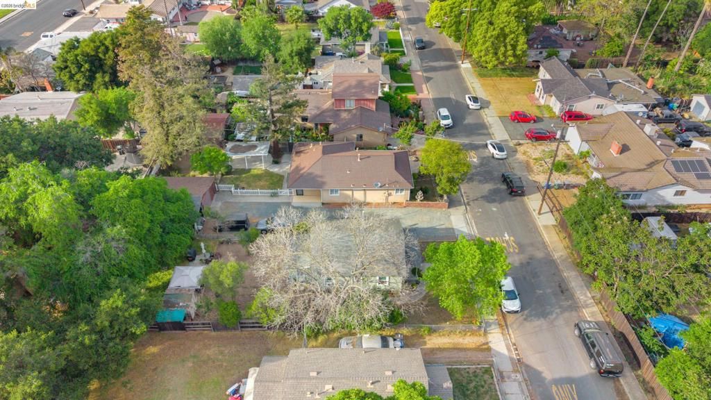 Image 36 of property listing at 413 Landis Ave, Oakley, CA 94561