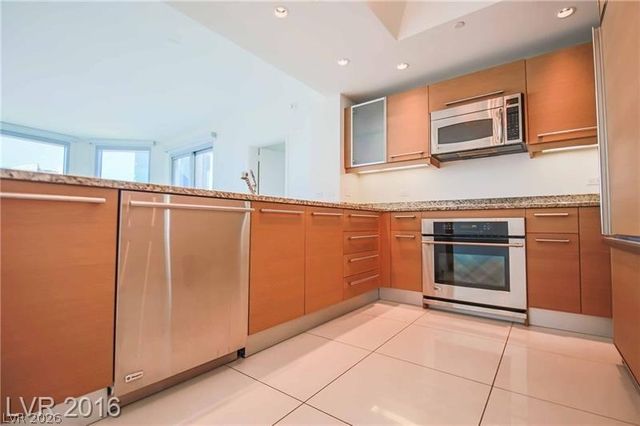 222 Karen Avenue 2601, Las Vegas, NV 89109