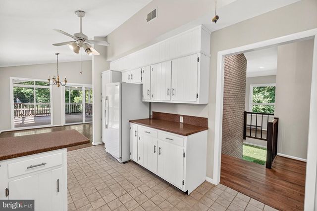 2748 BENNIES HILL RD, Middletown, MD 21769