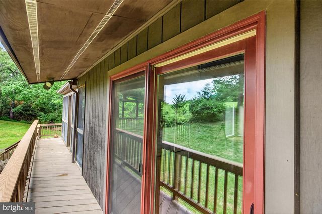2748 BENNIES HILL RD, Middletown, MD 21769