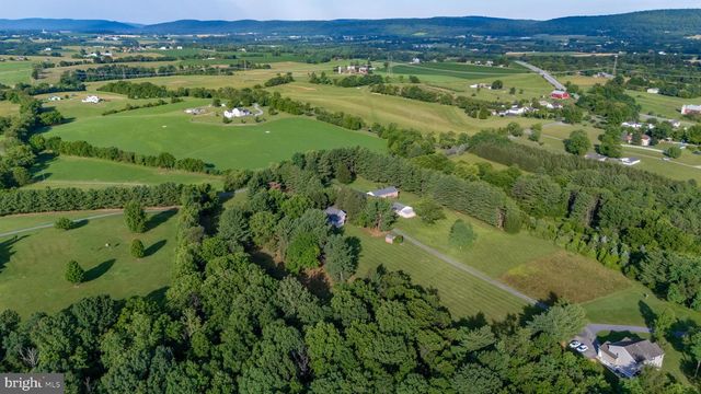 2748 BENNIES HILL RD, Middletown, MD 21769