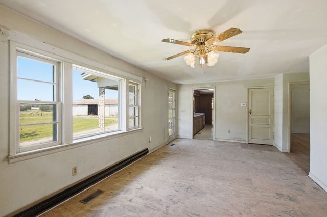 148 Wade Jennings Rd, Shelbyville, TN 37160