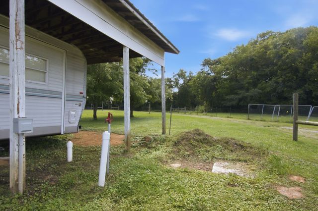 148 Wade Jennings Rd, Shelbyville, TN 37160