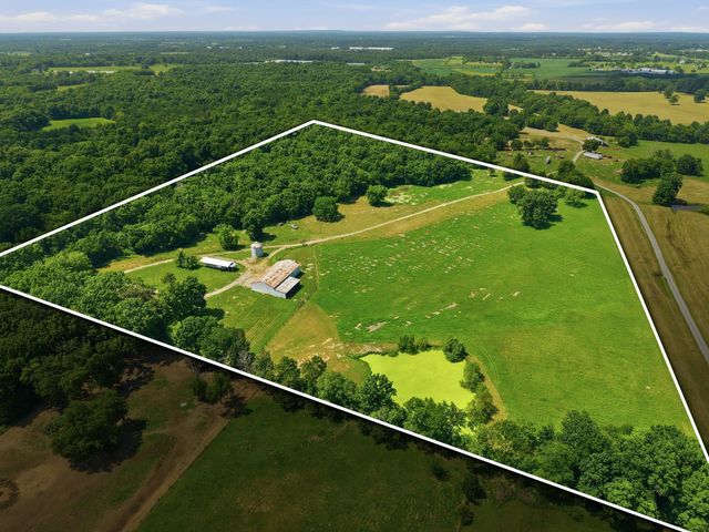 148 Wade Jennings Rd, Shelbyville, TN 37160