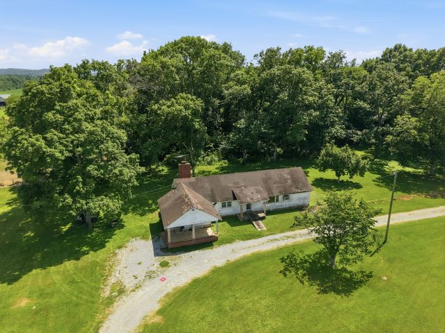 148 Wade Jennings Rd, Shelbyville, TN 37160