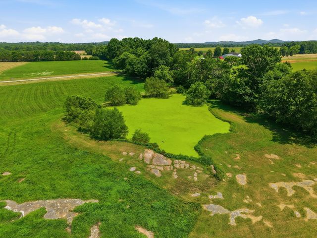 148 Wade Jennings Rd, Shelbyville, TN 37160