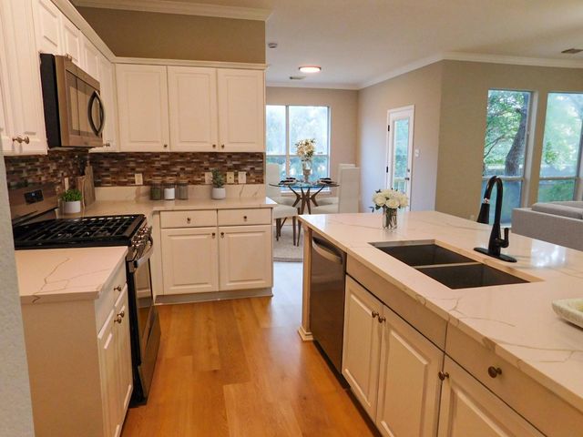 1411 Encino DR, Leander, TX 78641