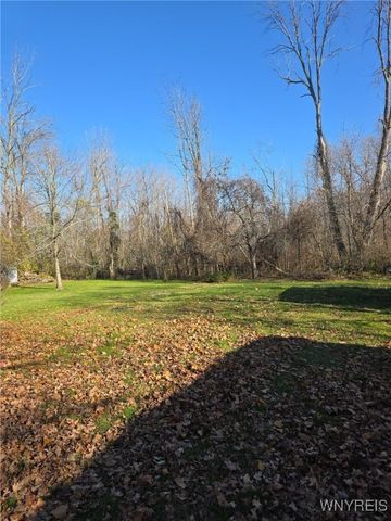 1861 Hess Road, Newfane, NY 14008