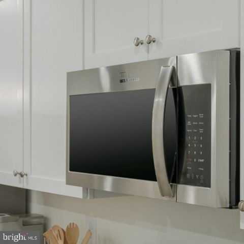 10794 COSMIC PLACE, La Plata, MD 20646