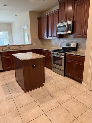 3908 Wavertree Road, Frisco, TX 75036