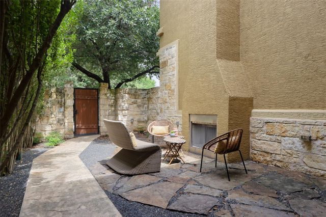 3406 Menchaca RD 14, Austin, TX 78704