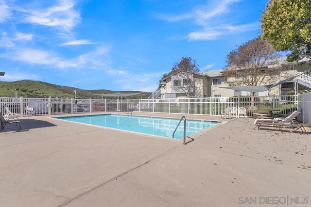 10760 N Magnolia Avenue B7, Santee, CA 92071