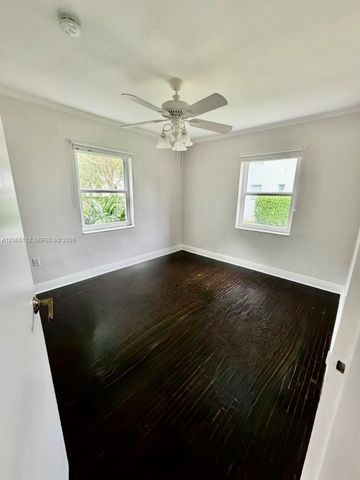 7740 SW 54th Ct 49A, Miami, FL 33143