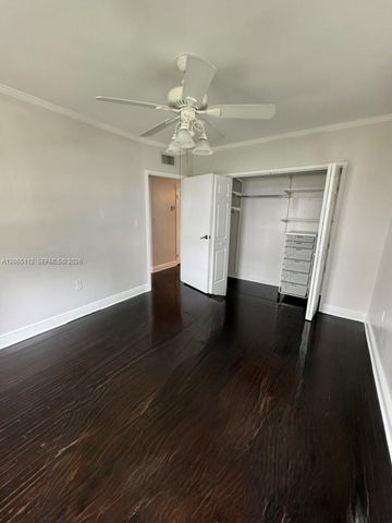 7740 SW 54th Ct 49A, Miami, FL 33143