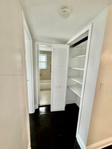 7740 SW 54th Ct 49A, Miami, FL 33143