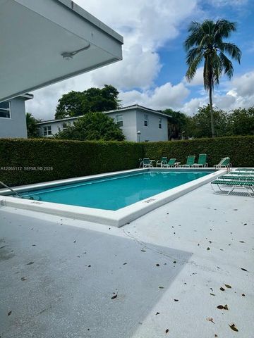 7740 SW 54th Ct 49A, Miami, FL 33143
