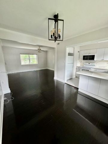 7740 SW 54th Ct 49A, Miami, FL 33143